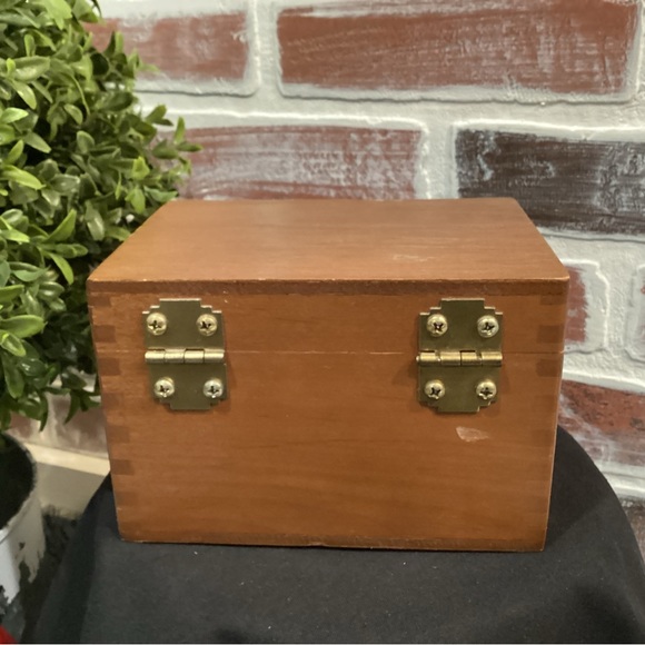 Vintage Solid Wood Index Card Box from Products Service Industries - Napa Valley - Picture 6 of 14